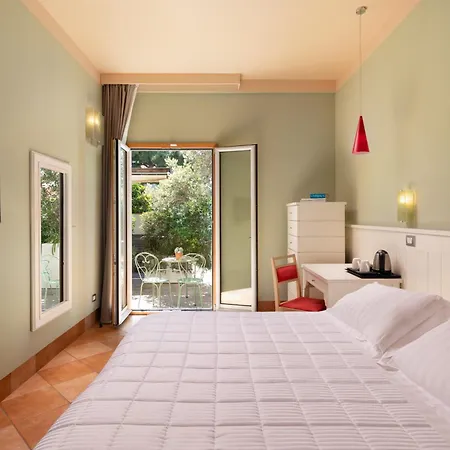 Marin Hotel 3*
