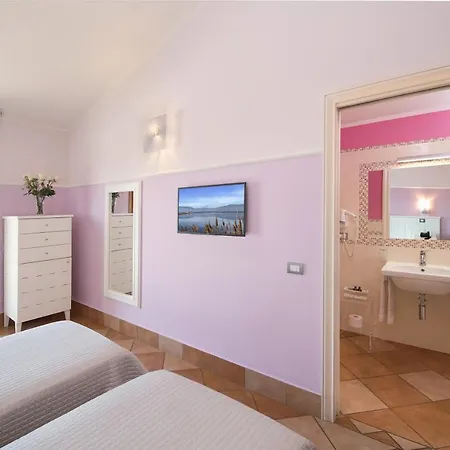 Marin 3*