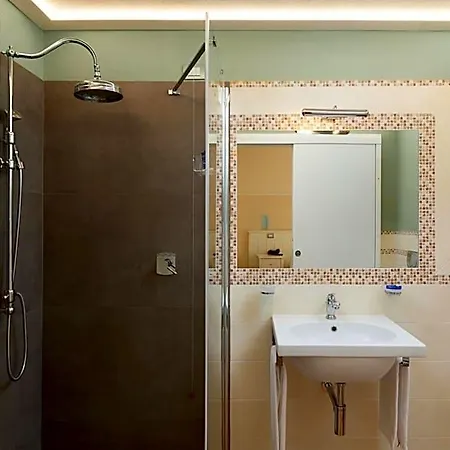 Marin Hotel 3*
